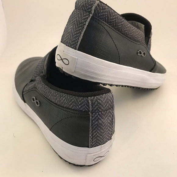 Infinity by Cherokee athletic shoes - Picture 4 of 6